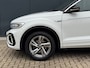 Volkswagen T-Roc 1.0 TSI R-Line * Camera * IQ Light * Massage * Stoelverwarming *