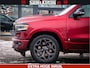 Dodge Ram 1500 LIMITED SPORT 5.7 V8 HEMI 402 PK | MEEST VOLLE EN LUXE UITVOERING | PRACHTIGE DELMONICO RED PEARL | CREW CAB 5 PERSOONS | DUBBELE CABINE DC | MEEST ROYALE EN COMFORTABELE BEDRIJFSAUTO | HEAD-UP | LUCHTVERING | RONDOM CAMERA | MWK KLEP | PANORAMA DAK |