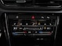 Volkswagen T-Roc 1.5 TSI R-Line+Blackpack Climate control | Adaptieve cruise control | Panoramadak | LED | Navigatie | Achteruitrijcamera | Parkeersensoren | Apple Carplay/ Android Auto | Radio