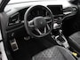 Volkswagen T-Roc 1.5 TSI R-Line+Blackpack Climate control | Adaptieve cruise control | Panoramadak | LED | Navigatie | Achteruitrijcamera | Parkeersensoren | Apple Carplay/ Android Auto | Radio