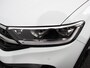 Volkswagen T-Roc 1.5 TSI R-Line+Blackpack Climate control | Adaptieve cruise control | Panoramadak | LED | Navigatie | Achteruitrijcamera | Parkeersensoren | Apple Carplay/ Android Auto | Radio