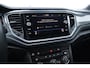 Volkswagen T-Roc 1.5 TSI Sport Business R NL auto nieuw door ons geleverd elektrische achterklep digital cockpit pro navigatie 19" LMV Suzuka achteruitrijcamera privacy glas R Line