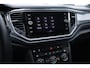 Volkswagen T-Roc 1.5 TSI Sport Business R NL auto nieuw door ons geleverd elektrische achterklep digital cockpit pro navigatie 19" LMV Suzuka achteruitrijcamera privacy glas R Line