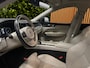 Volvo XC60 2.0 B5 Momentum Exclusive Trekhaak Harman&Kardon Stoel&Stuurverwarming