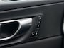 Volvo XC60 B4 Plus Dark | Trekhaak | Navi | Camera | Memory