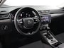 Skoda Superb Combi 1.4 TSI iV Business Edition Plus (Elek. trekhaak / Stoelverw. V+A / Camera / Navi / Cruise)