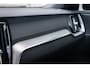 Volvo V60 2.0 T4 R-Design | Adaptieve Cruise Control | Schuif - / Kanteldak | Sportstoelen | Trekhaak | Stoel +  Stuurverwarming | 19 inch | Memory | Camera | DAB |