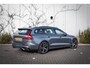 Volvo V60 2.0 T4 R-Design | Adaptieve Cruise Control | Schuif - / Kanteldak | Sportstoelen | Trekhaak | Stoel +  Stuurverwarming | 19 inch | Memory | Camera | DAB |