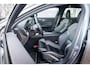 Volvo V60 2.0 T4 R-Design | Adaptieve Cruise Control | Schuif - / Kanteldak | Sportstoelen | Trekhaak | Stoel +  Stuurverwarming | 19 inch | Memory | Camera | DAB |