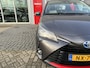 Toyota Yaris 1.5 Hybrid Design Red *Met fietsendragerhouder!*