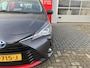 Toyota Yaris 1.5 Hybrid Design Red *Met fietsendragerhouder!*