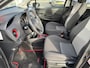 Toyota Yaris 1.5 Hybrid Design Red *Met fietsendragerhouder!*