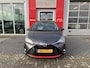 Toyota Yaris 1.5 Hybrid Design Red *Met fietsendragerhouder!*