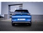 Volkswagen T-Roc Life First Edition Inclusief €2000,- inruilvoordeel | 'App-Connect' draadloze smartphone integratie | Automatische afstandsregeling (Adaptive Cruise Control) | Buitenspiegels elektrisch instel-, verwarm- en inklapbaar