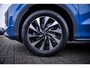 Volkswagen T-Roc Life First Edition Inclusief €2000,- inruilvoordeel | 'App-Connect' draadloze smartphone integratie | Automatische afstandsregeling (Adaptive Cruise Control) | Buitenspiegels elektrisch instel-, verwarm- en inklapbaar