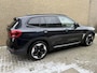 BMW iX3 High Executive 80 kWh | 96% SOH | Panoramadak | Leder | Stoelverwarming | Sportstoelen met memory | Shadowline | Harman&kardon | Navigatie | Head up | LED | DAB | Apple CarPlay | 360 camera | Elektrische achterklep | Virtual cockpit