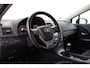 Toyota Avensis Wagon 1.8 VVTi Panoramic Business Special | Trekhaak | Panoramadak | Navigatie | Keyless | Cruise Control | Clima | Parkeersensoren achter | 17 inch