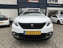 Peugeot 2008 1.2 Active | Trekhaak | Climate control | Parkeersensoren |