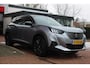 Peugeot e-2008 EV 50kWh *GT* | 3-Fase | Schuifdak | Camera | Carplay | Stoelverwarming | Adaptive Cruise & Climate Control | Privacy | PDC | Navigatie |