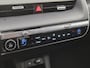 Hyundai Ioniq 5 Lounge 73kWh Automaat / Accu SOH 100% / Fabrieksgarantie tot 10-2026 / Dealer onderhouden / Panoramadak / WLTP 451 km / Afn. trekhaak 1.600 kg / Elektrische klep en stoelen / Stuur-, stoel- en achterbankverwarming /