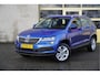 Skoda Karoq 1.5 TSI ACT 150PK! Automaat Business Edition BJ2020 Lmv 17" | Led | Pdc | Navi | Keyless entry | Achteruitrijcamera | App-Connect | Dashboard verlichting | Climate control | Cruise control | Getint glas