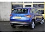 Skoda Karoq 1.5 TSI ACT 150PK! Automaat Business Edition BJ2020 Lmv 17" | Led | Pdc | Navi | Keyless entry | Achteruitrijcamera | App-Connect | Dashboard verlichting | Climate control | Cruise control | Getint glas