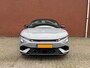 Kia EV6 GT-Line 84kWh 228pk | €3.000,- KORTING | SCHUIF/KANTELDAK | HEAD-UP DISPLAY | MERIDIAN® PREMIUM AUDIO | 20" LM-VELGEN (GT-LINE) | 360˚ CAMERA |