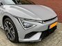 Kia EV6 GT-Line 84kWh 228pk | €3.795 VOORRAADVOORDEEL | DIRECT LEVERBAAR | SCHUIF/KANTELDAK | HEAD-UP DISPLAY | MERIDIAN® PREMIUM AUDIO  | 20" LM-VELGEN (GT-LINE) | 360˚ CAMERA |