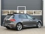 Volkswagen Golf 1.5 TSI Highline Business R Line | Pano | Climate | Parkeer sensoren | dodehoek |
