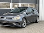 Volkswagen Golf 1.5 TSI Highline Business R Line | Pano | Climate | Parkeer sensoren | dodehoek |
