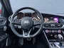 Alfa Romeo Giulia 2.0 GME 200pk Sprint I Automaat | Elektrische stoelen met memory | Carplay I Navigatie I Adaptive Cruise I Harman Kardon |
