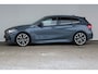 BMW 1-Serie 118i Executive Edition | Sportstoelen | M Aerodynamica | 19" lichtmetalen velgen | Dakspoiler |  M135i Look |