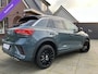 Volkswagen T-Roc 1.5 TSI DSG R-LINE , AFN TREKHAAK , NAVIGATIE , CAMERA , PDC , ADAPTIVE CRUISE CONTROLE , LANE ASSIST , LM 18 INCH , TWO TONE , PRIVACY GLASS , EGRO STOEL LINKS , STOELVERWARMING , IQ-LIGHT , LED .