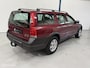 Volvo XC70 2.5 T Comfort Line AUTOMAAT / LEER