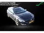 Volvo V60 D6 AWD Plug-in Hybrid R-Design leder adaptive cruise control stoel en stuur verwarming schuifdak dab trekhaak