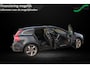 Volvo V60 D6 AWD Plug-in Hybrid R-Design leder adaptive cruise control stoel en stuur verwarming schuifdak dab trekhaak