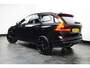 Volvo XC60 2.0 T6 Plug-in hybrid AWD Plus Black Edition | Panoramadak | Trekhaak | Luchtvering | Stoelventilatie | Stoel en stuurwielverwarming | Camera | BLIS | Adaptieve cruise control |