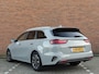 Kia Ceed Sw 1.0 T-GDi 100pk Design Edition | Navigatie | Climate Control | Stoel- & Stuurverwarming | Parkeersensoren Voor + Achter | Camera Achter |