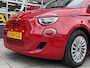 Fiat 500 Electric -RED Edition 24 kWh - 5500 KM Apple CarPlay / Navigatie I LED I Veiligheid Pakket I