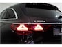 Mercedes-Benz E-klasse Estate 300 e AMG 313PK | Pano | LED | Trekhaak | Sfeer | Burmester | Fabrieksgarantie