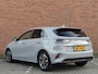 Kia Ceed 1.0 T-GDi 100pk Design Edition | Navigatie | Climate Control | Stoel- & Stuurverwarming | Parkeersensoren Voor + Achter | Camera Achter |