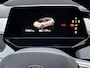 Volkswagen ID.3 First Max 58 kWh, panoramadak, camera, 20 inch, stoelverwarming, parelmoer, 1 e eigenaar, NL auto met nap