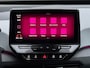 Volkswagen ID.3 First Max 58 kWh, panoramadak, camera, 20 inch, stoelverwarming, parelmoer, 1 e eigenaar, NL auto met nap