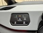Volkswagen ID.3 Pro Edition 58 kWh Org.NL! / Leder/Alcantara / Keyless / Camera / Adapt Cruise / Carplay / Stoelverwarming /  18'' LMV