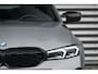 BMW 3-Serie Touring M340d xDrive M-Sport | Pano | H&K | Memory | Trekhaak | 360 | HUD |