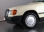 Mercedes-Benz 200-Serie 200-280 230 E 65.000km!