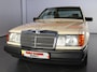 Mercedes-Benz 200-Serie 200-280 230 E 65.000km!