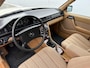 Mercedes-Benz 200-Serie 200-280 230 E 65.000km!