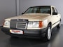 Mercedes-Benz 200-Serie 200-280 230 E 65.000km!