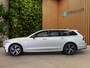 Volvo V90 2.0 B4 R-Design | Trekhaak | Panoramadak | Google! | Harman/Kardon | Head-up display